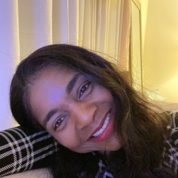 Essentials Host Picks - Picture 6 of 6